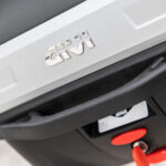 Centralni kofer GIVI B32N BOLD Monolock 32L - Slika 7