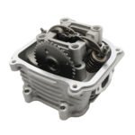 Glava cilindra Kineski skuter GY6 150cc 4T China bez cevi - Slika 2