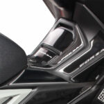 Nalepnice tunela crne Honda Forza 250/350 (18-24) GP KOMPOZIT - Slika 4