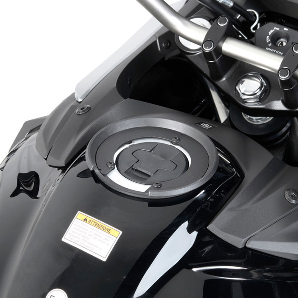 Nosač Tanklock torbe GIVI Suzuki GSX-R 1300 Hayabusa BF01