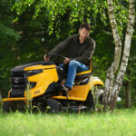 Traktor kosačica Cub Cadet XT2 PS107 - 107cm - 603cc V-TWIN Kawas - Hydrostatic - bočno izbacivanje